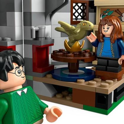 Imagem de Lego Harry Potter Cabana Hagrid Uma Visita Inesperada 76428