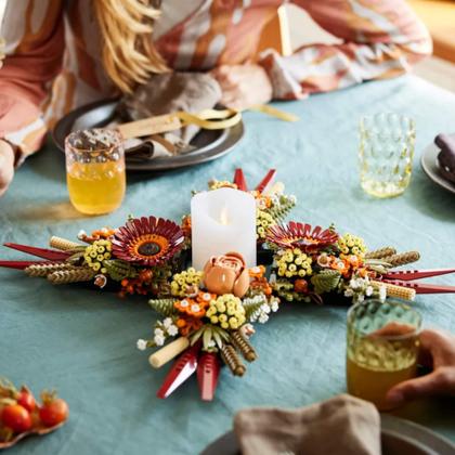 Imagem de LEGO Icons - Centro de Mesa de Flores Secas 812 peças - 4111110314