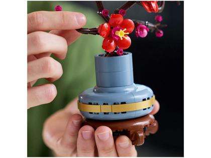 Imagem de LEGO Icons Flor de Ameixeira 10369