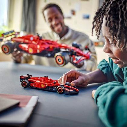 Imagem de Lego Speed Champions Ferrari SF-24 F1 77242