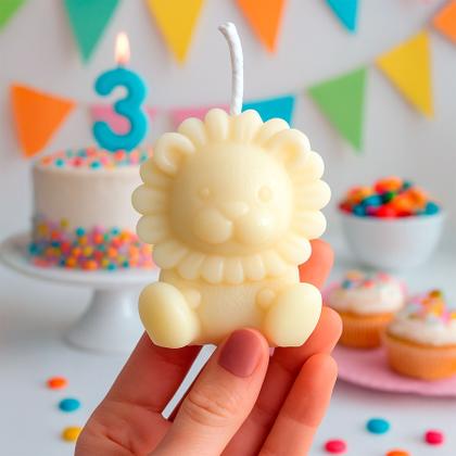 Imagem de Lembrancinhas Vela Aromática Premium Leãozinho