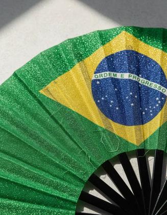 Imagem de Leque De Mão Pequeno Copa Do Mundo 2026 Torcida Bolsa Bolso