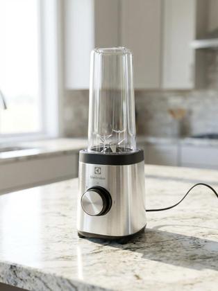 Imagem de Liquidificador Portátil Electrolux BSE20 Efficient Inox 220V