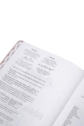 Imagem de Livro - Bíblia Sagrada Católica, Letra Grande, Capa dura com lombada em tecido, Rosas, Leitura Perfeita