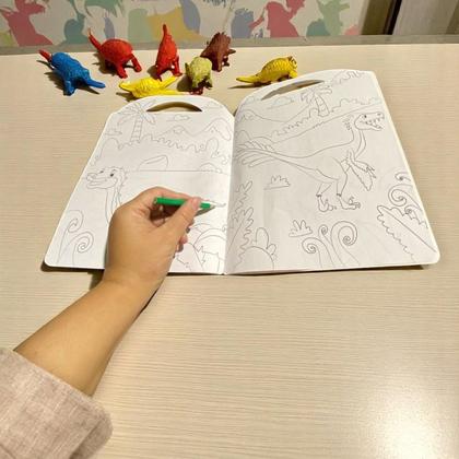 Imagem de Livro Infantil De Colorir +5 mini Dinossauros +Lápis de cor