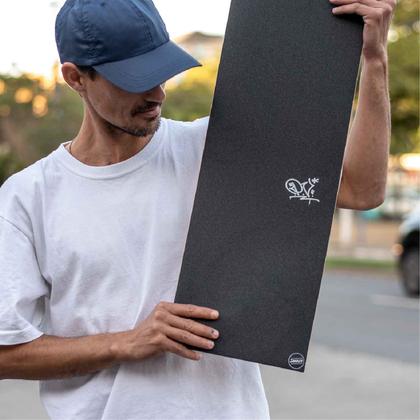 Lixa Skate SOURCE PRO MODEL 33x9 - Source Griptape Imagem de Lixa Skate SOURCE PRO MODEL 33x9