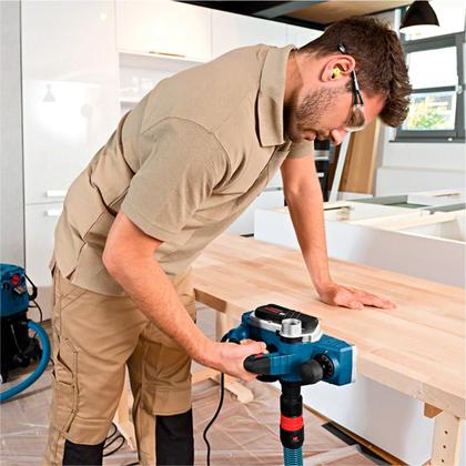 Imagem de Lixadeira Plaina Bosch GHO 2682 D 710W 127V