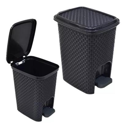 Imagem de Lixeira 7 Litros Rattan Com Pedal Montada PRETO 25738PM Arqplast