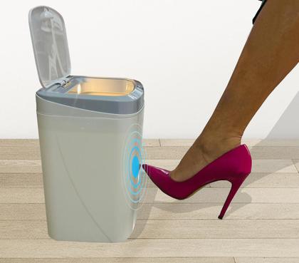 Imagem de Lixeira Automática Sensor 16L Branca 