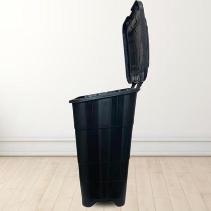 Imagem de Lixeira com Pedal 30 litros Preta Reforçada Luxo Plastica Banheiro Sala Cozinha Quarto Escritório