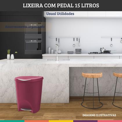 Imagem de Lixeira com pedal de cozinha e banheiro 15 litros de plástico