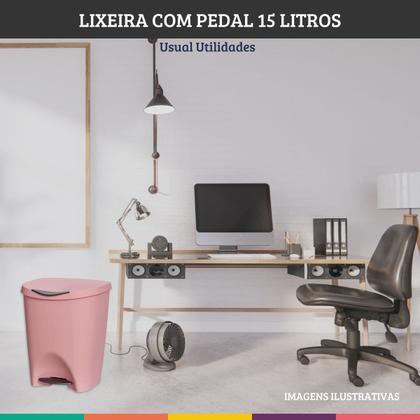 Imagem de Lixeira com pedal de cozinha e banheiro 15 litros de plástico