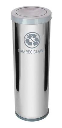 Imagem de Lixeira De Aço Inox 30l Com Tampa Plastica Meia Esfera 