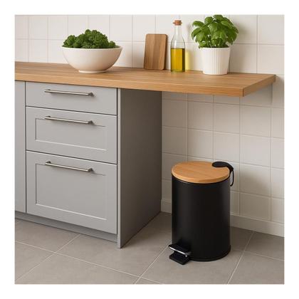 Imagem de Lixeira em Metal 3L Com Pedal e Tampa de Bambu Para Banheiro Cozinha Cor Preta