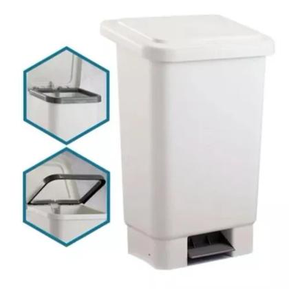 Imagem de Lixeira Hospital Branca Com Pedal 50l Com Saco De Lixo Kit 3