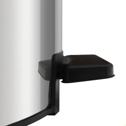 Imagem de Lixeira Inox Tramontina Com pedal Loop 12L Fechamento Softclose 94547/012