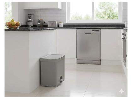 Imagem de Lixeira para Cozinha com Pedal Basculante 20L Ou Trium