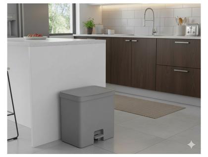 Imagem de Lixeira para Cozinha com Pedal Basculante 20L Ou Trium
