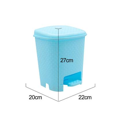 Imagem de Lixeira Rattan Pedal Azul Bebê E Mamãe 6 Litros Banheiro Quarto - Monte Libano