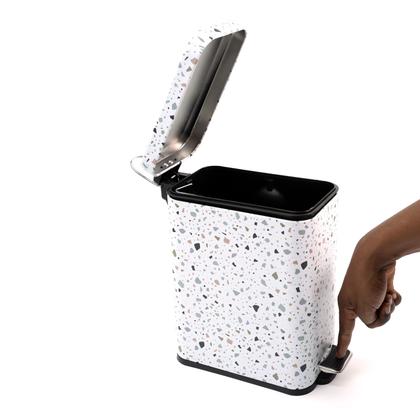 Imagem de Lixeira retangular de metal com pedal granilite 5L - Oikos