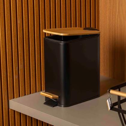 Imagem de Lixeira Retangular Tampa Bambu 5 Litros Com Pedal