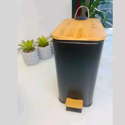 Imagem de Lixeira Retangular Tampa Bambu 5 Litros Com Pedal