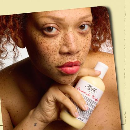 Imagem de Loção corporal Kiehl's Creme de Corps Rich Luscious 1L com bomba