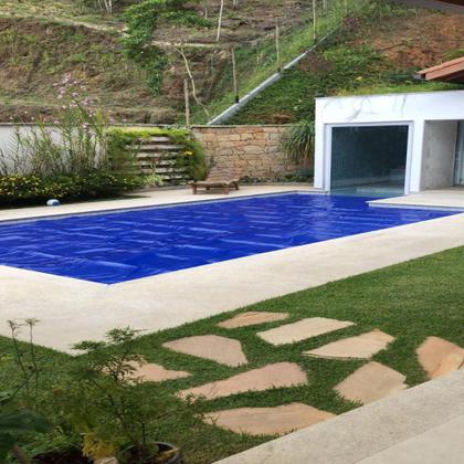 Imagem de Lona Térmica Para Piscina 2X2 300 Micras Proteção Uv Azul