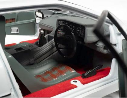 Lotus 1971 Esprit S1 Filme James Bond 007 Auto World 1/18