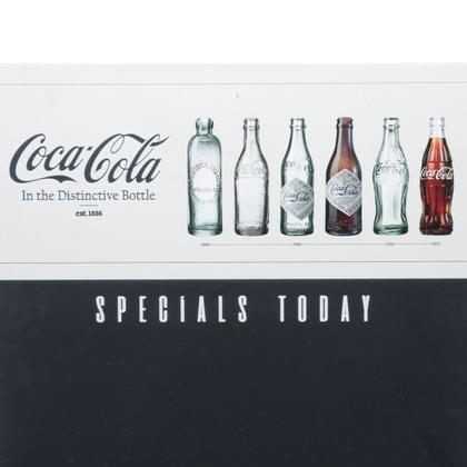 Imagem de Lousa de Madeira Decor Coca-Cola Distinctive Bottle Creme 25 x 40 x 1,7cm