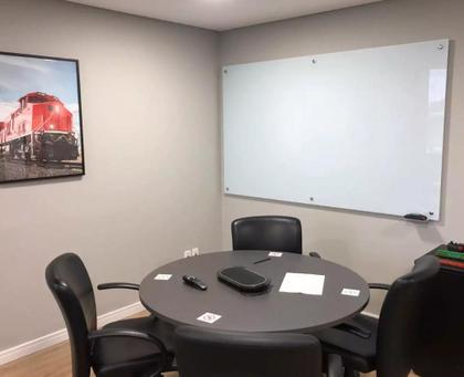 Imagem de Lousa De Vidro Quadro Branco 1,50 X 1,20 C/ Suporte E Kit