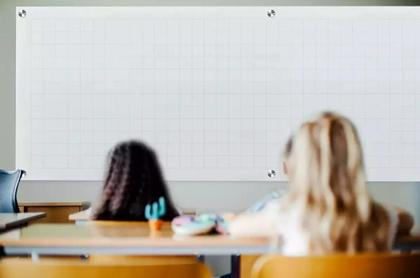 Imagem de Lousa De Vidro Quadro Quadriculado 2,00 X 1,20 C/ Suporte E Kit