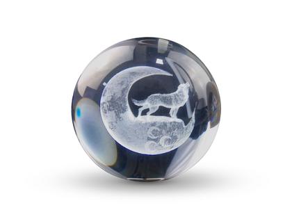 Imagem de Luminária Abajur Globo Vidro Lobo LED USB Enfeite Decorativo Esfera Vidro de 3D Base de Madeira
