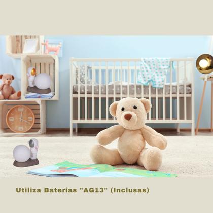 Imagem de Luminária Astronauta Led Abajur com Lua Iluminada Decoração