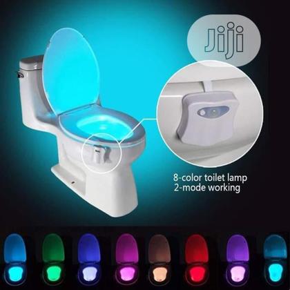 Imagem de Luminaria com sensor de presenca para vaso sanitario luz movimento privada criança led 8 cores noturna banheiro