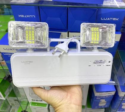 Imagem de Luminária De Emergência Led Com Bateria Recarregável Branco 127/220v - Enviamos no mesmo dia
