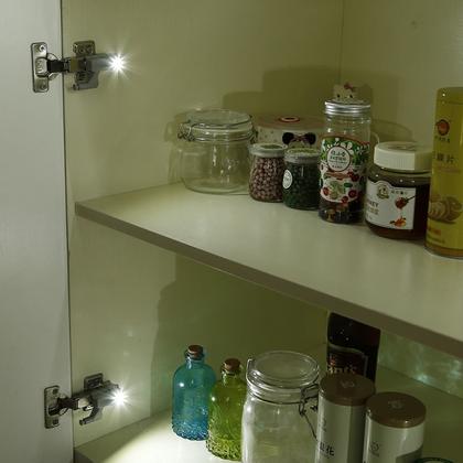 Imagem de Luminária Dobradiça Led Para Armário Sensor Automático