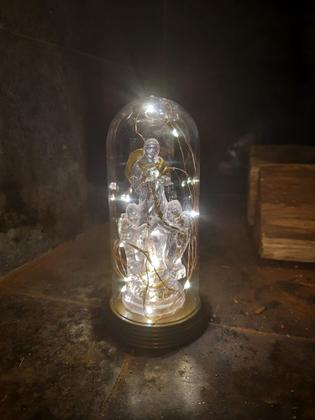 Imagem de Luminária Imagem Nossa Senhora Desatadora Dos Nós Maria Redoma e Luzes de LED Branco Quente
