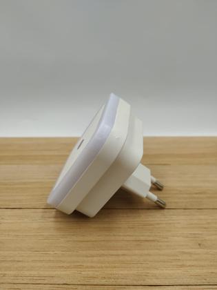 Imagem de Luminária LED Com Sensor De Luminosidade Automática Infantil 