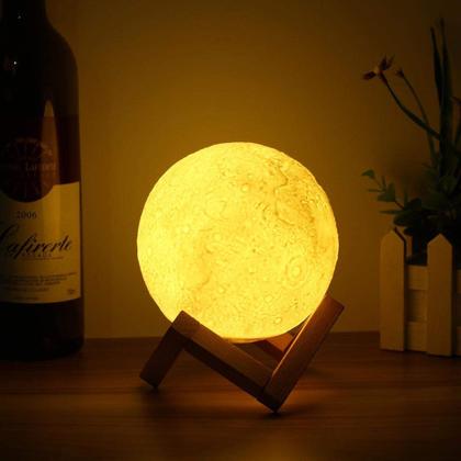 Imagem de Luminária Lua 3d Com Base De Madeira Touch USB Decorativa  LUA