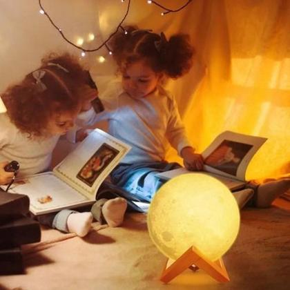 Imagem de Lúminaria Mini Lua 3d Led