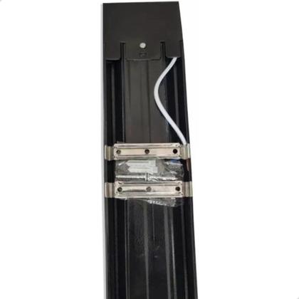 Luminária Slim Preta LED Linear Sobrepor 60cm 18W 6500k - INLUSS Imagem de Luminária Slim Preta LED Linear Sobrepor 60cm 18W 6500k