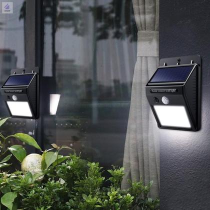 Imagem de Luminária Solar 30 LEDs Com Sensor Presença À Prova D' Água Fotocélula