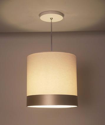 Imagem de Lustre Pendente Cúpula Preto com Detalhe Bronze 25x25