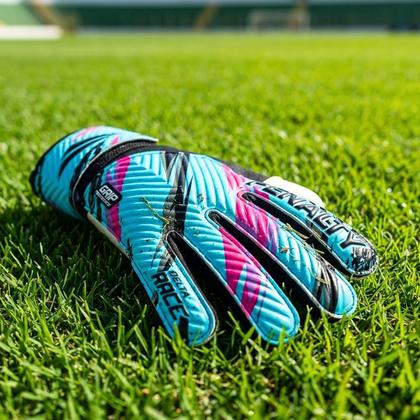 Imagem de Luva de goleiro penalty delta race xxiv