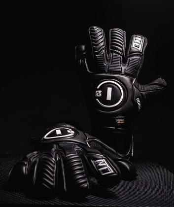 Imagem de Luva de Goleiro Profissional N1 Horus
