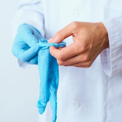 Imagem de Luva Descartável Nitrilo Azul "M" Sem Pó Caixa com 100 Unidades Medix