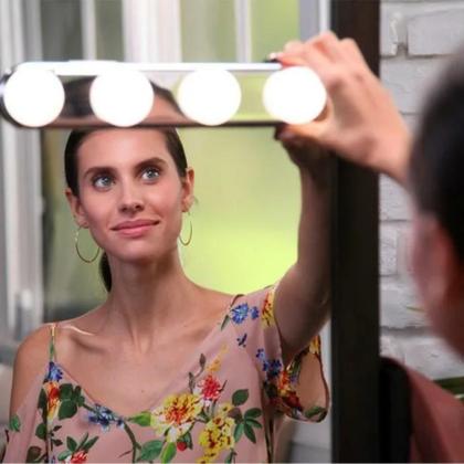 Imagem de Luz De Espelho Led 4 Lampadas Studio Glow