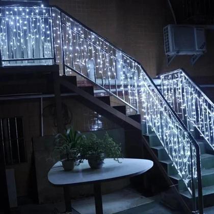 Imagem de Luzes De Natal LED Em Cortina Para Exterior, Luzes Decorativas De Casamento De 4Mx0.6M Com Plugue EU