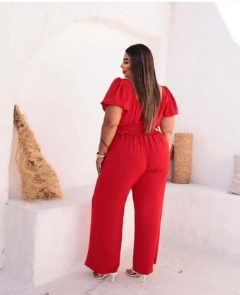 Imagem de Macacão Bruna manga princesa tecido Duna com cinto